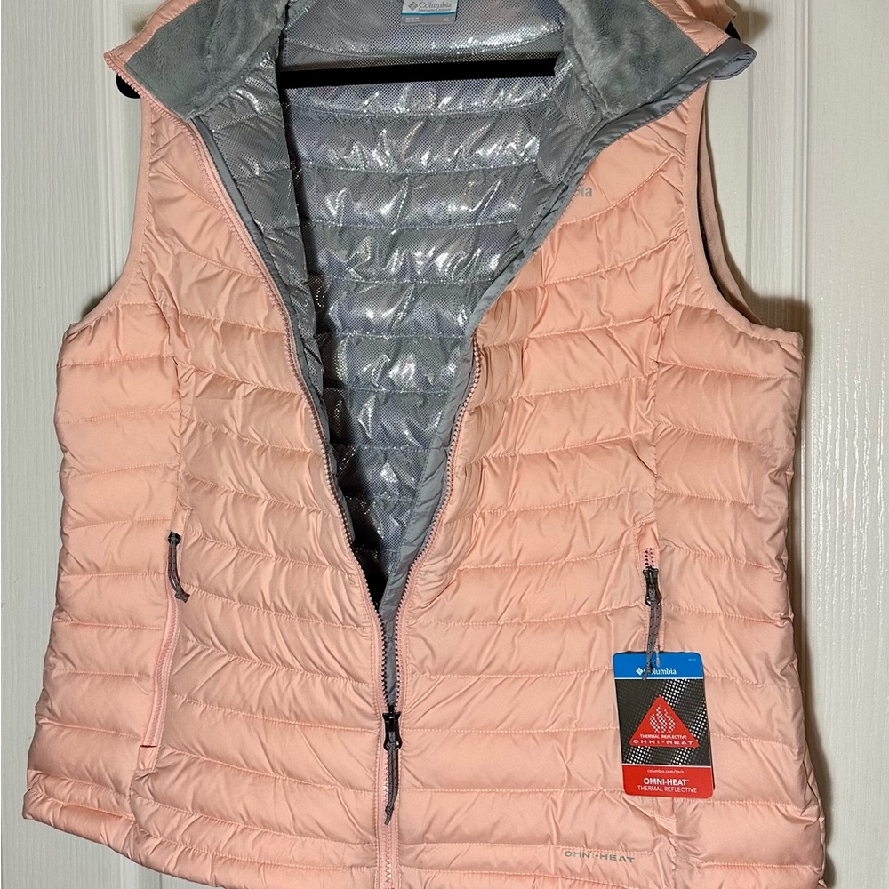 Columbia Women's White Out Pink Puffer Vest - Picture 2 of 5